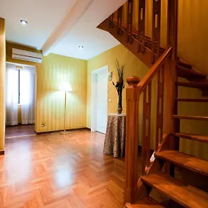Hotel Trevi 41 ***