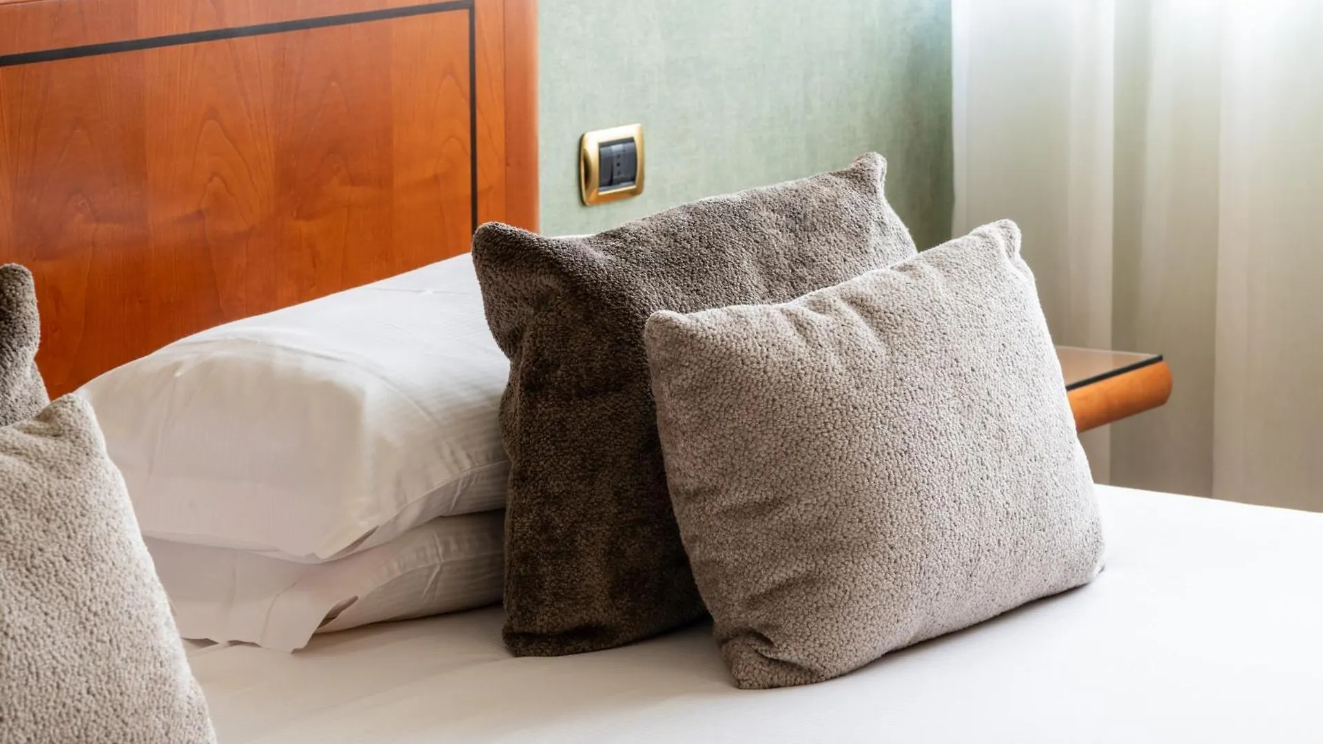 Hotel Palace Верона Италия