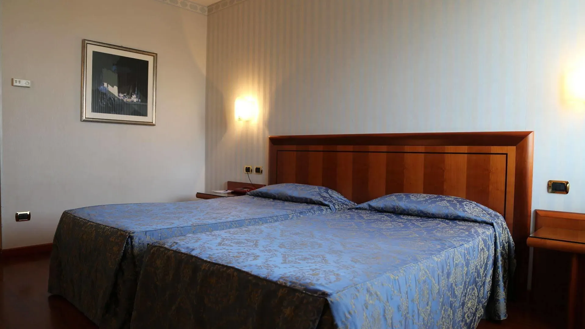 Hotel Palace Verona 4*,